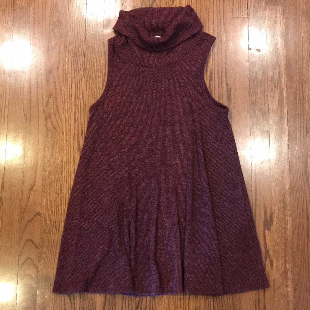 Maroon turtleneck American Eagle dress